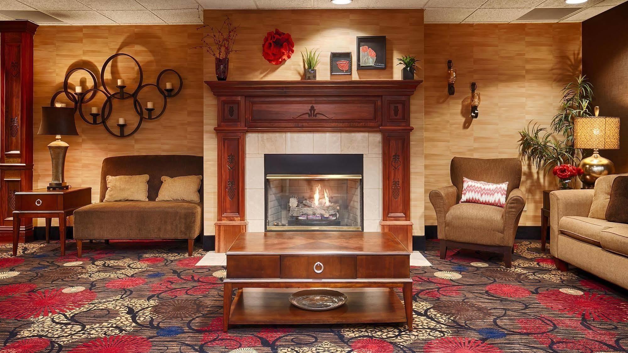 Best Western Plus Brandywine Inn & Suites Монтиселло Экстерьер фото