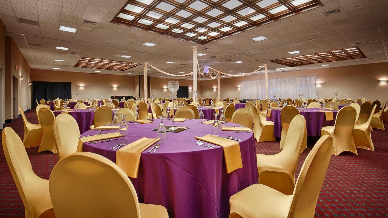 Best Western Plus Brandywine Inn & Suites Монтиселло Экстерьер фото